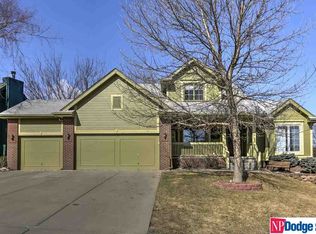 17134 L St, Omaha, NE 68135