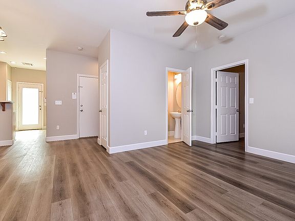 5th image of 4027 Sparrow Rock St