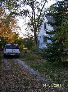 2nd image of 5022 Center Ave