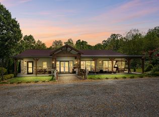 7360 Indian Trace Rd, Centerville, TN 37033