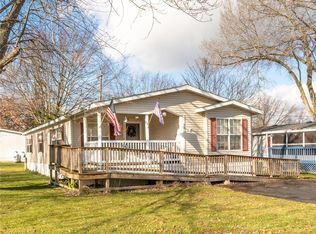 36 Harper Pkwy, Avon, NY 14414
