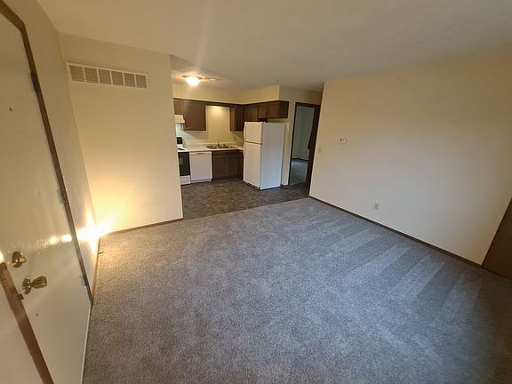 5th image of 1444 W 16th St #4