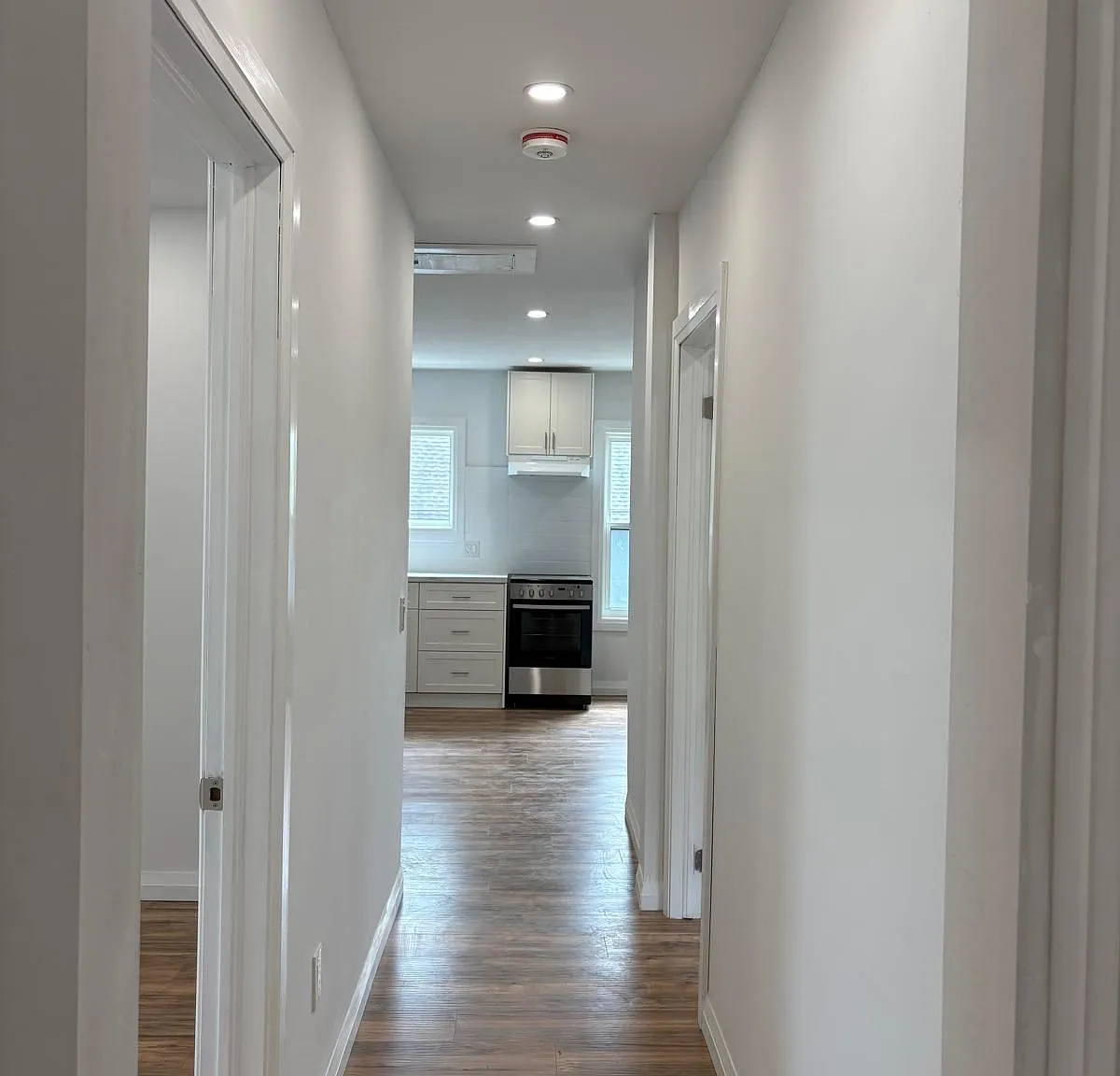 3 bed, $1,750 — Photo 2