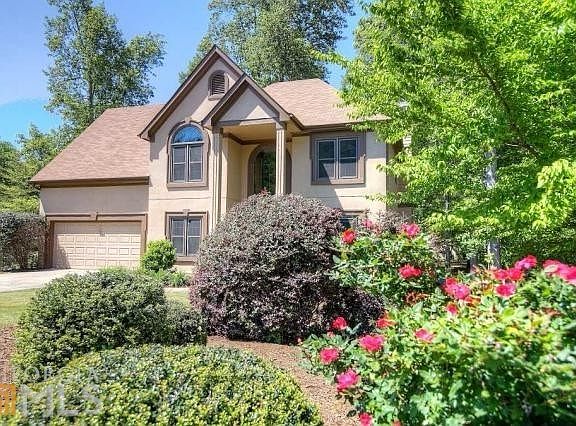 2nd image of 1125 Arya Dr