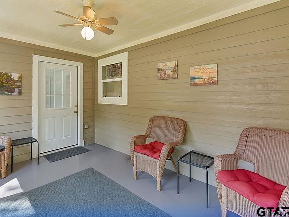 3rd image of 208 Southshore Dr