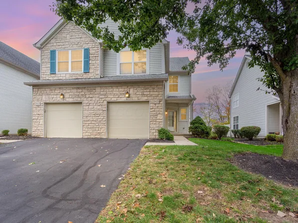 2625 Rustling Oak Blvd, Hilliard, OH 43026