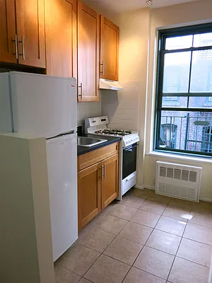 Rented by City & Suburban | media 32