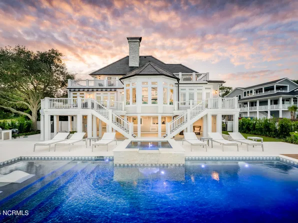 6432 Westport Drive, Wilmington, NC 28409