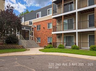 320 2nd Ave S #305, Waite Park, MN 56387