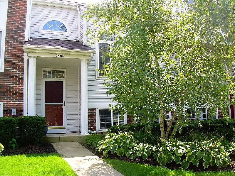 2406 Dawson Ln photo 1