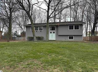1840 Beech Ave, Mount Pleasant, MI