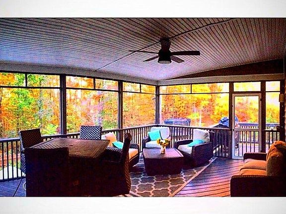 4th image of 9095 Haversack Ln