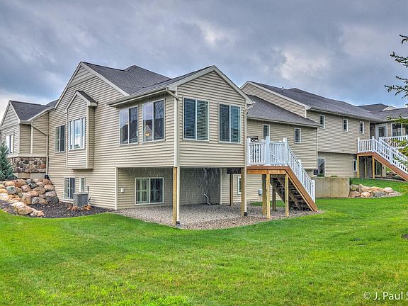 3rd image of 7345 Rock Canyon Dr SW #33