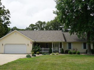 3622 Andrews Ct, Salem, IL 62881