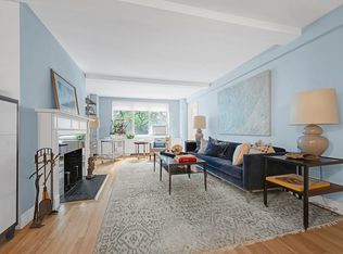 424 E 52nd St APT 3A, New York, NY