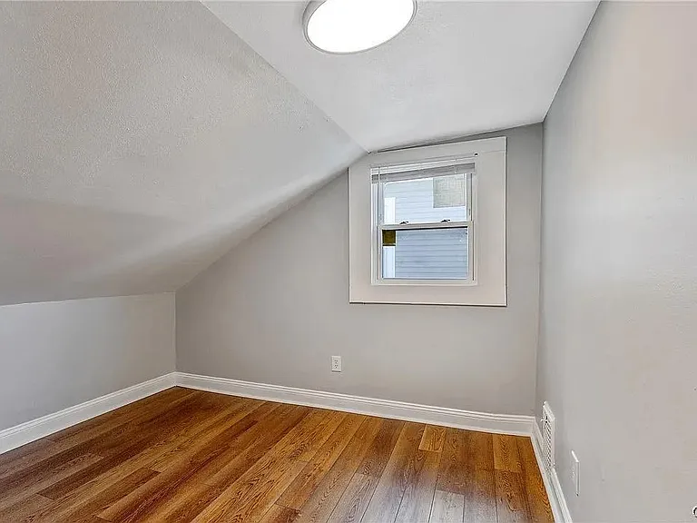 203 Maple St #1 — Photo 6