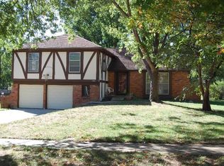 10916 Virginia Ave, Kansas City, MO 64131