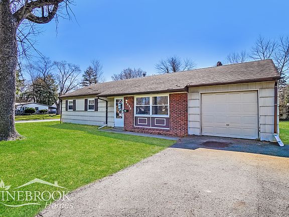2nd image of 4573 E Livingston Ave