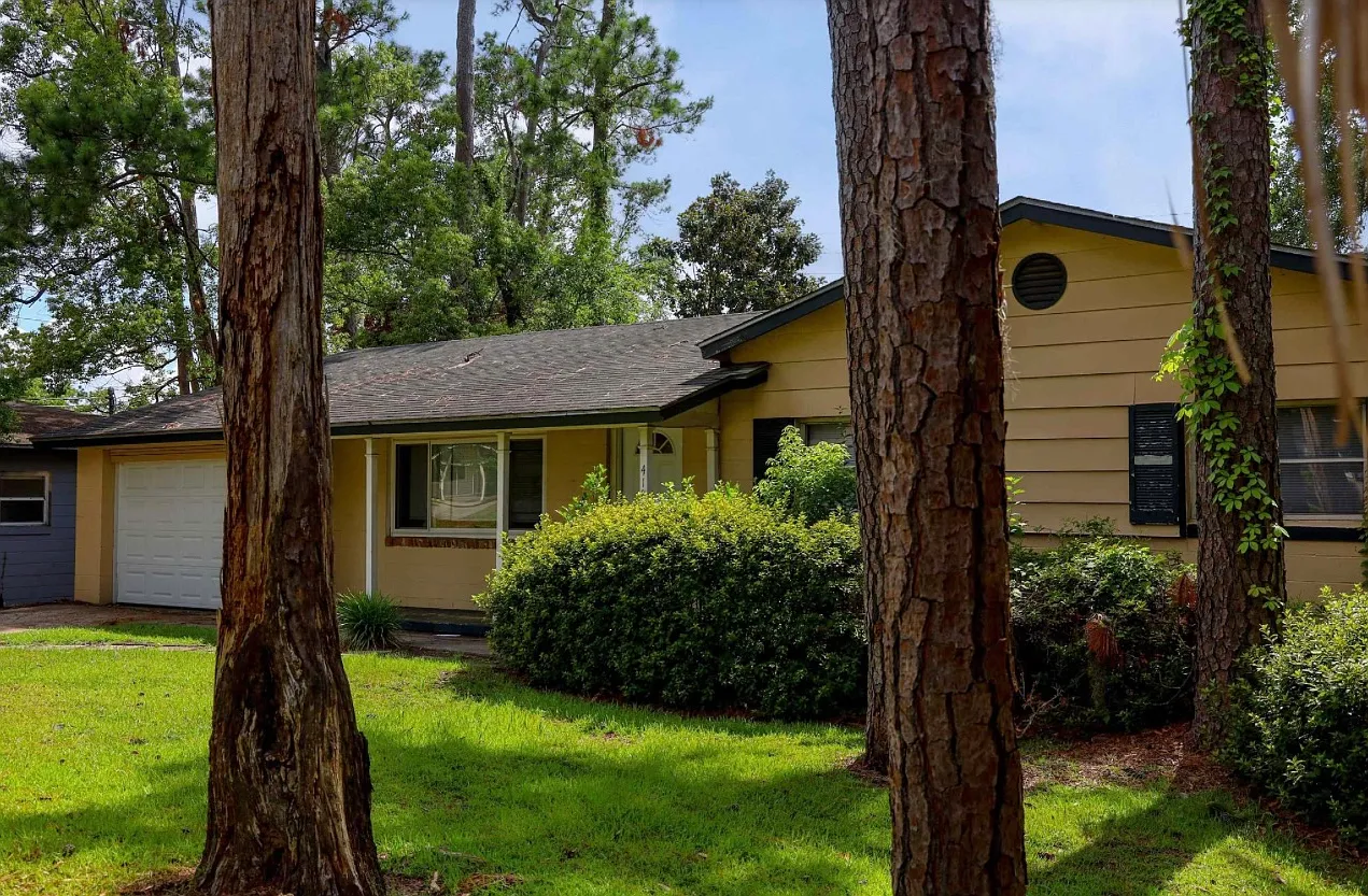3 bed, 1100 sqft, $1,850 — Photo 3
