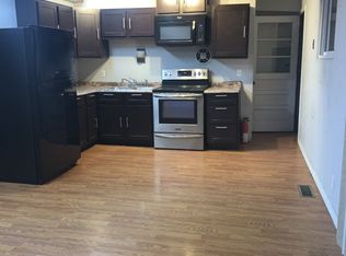 407 Whitehall Dr, Ballwin, MO 63021