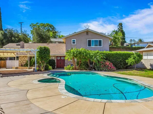 2044 Rorex Dr, Escondido, CA 92025