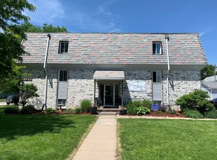 2020 South 55th Street, Omaha, NE 68106