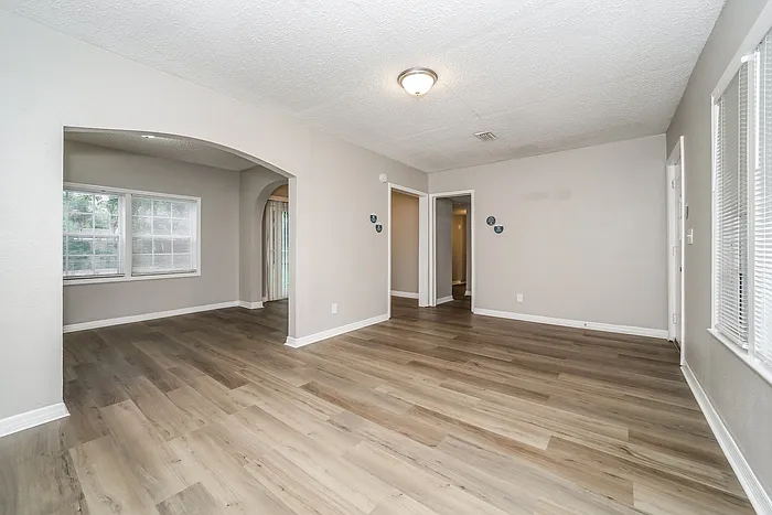 4859 Riverdale Rd — Photo 5