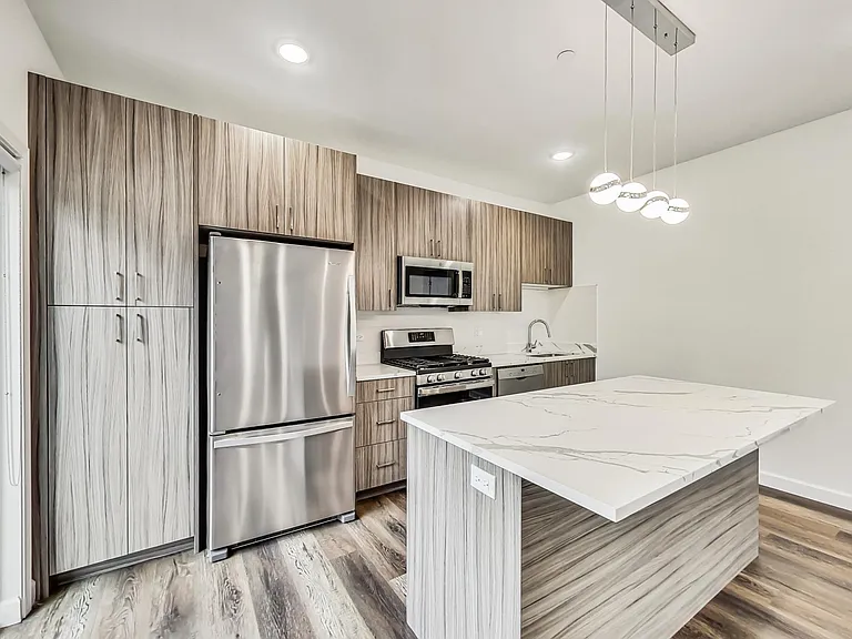 6135 S Kimbark Ave #203 — Photo 6