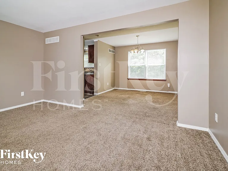 14345 River Oaks Ct — Photo 4