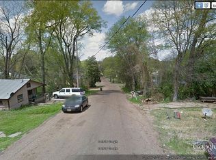 923 E 5th St, Yazoo City, MS 39194
