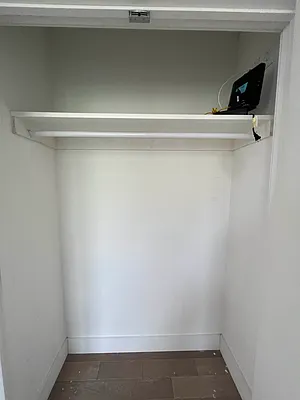 Rented by Delmark Realty LLC | media 11