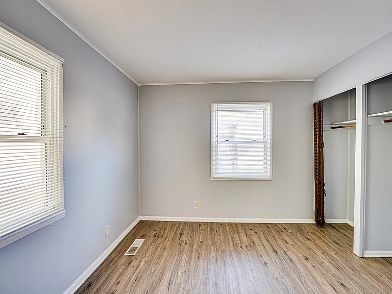 1823 Overdene Ave — Photo 14