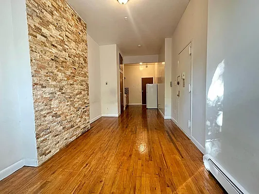 Rented by Cover Realty NYC | media 16