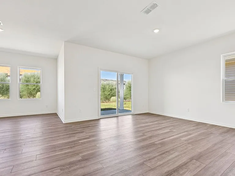 308 Cherubic Way — Photo 2