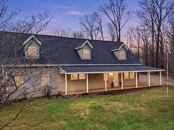 2nd image of 3854 Needham Rd