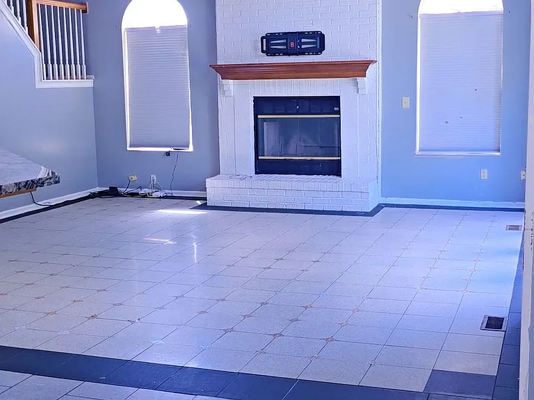 4698 Long Dr — Photo 11