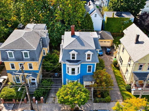 48 Concord Ave APT 1, Somerville, MA 02143