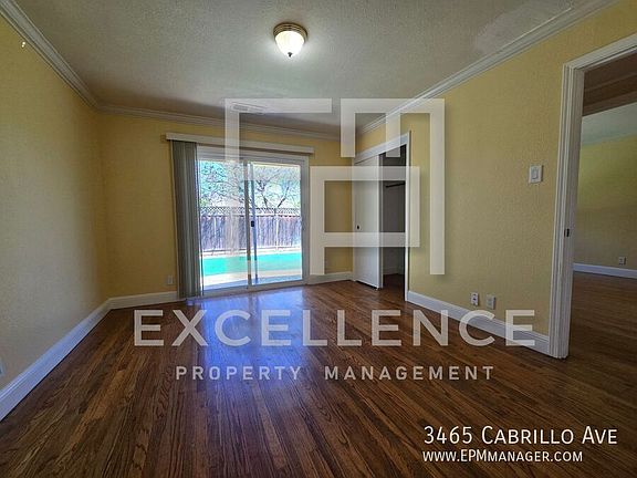 5th image of 3465 Cabrillo Ave