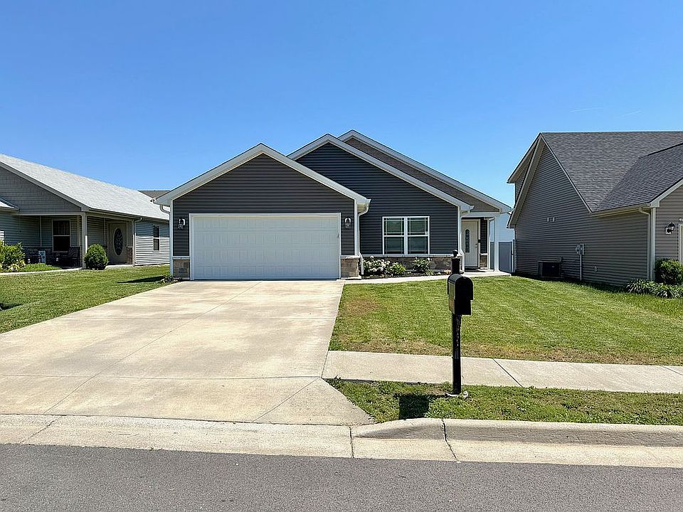 1st image of 8014 Lucas Ln
