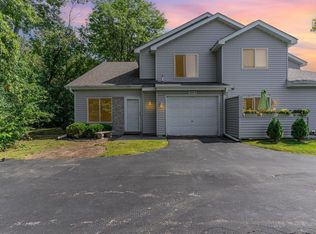 3608 Saint Francis Way APT A, Eagan, MN 55123