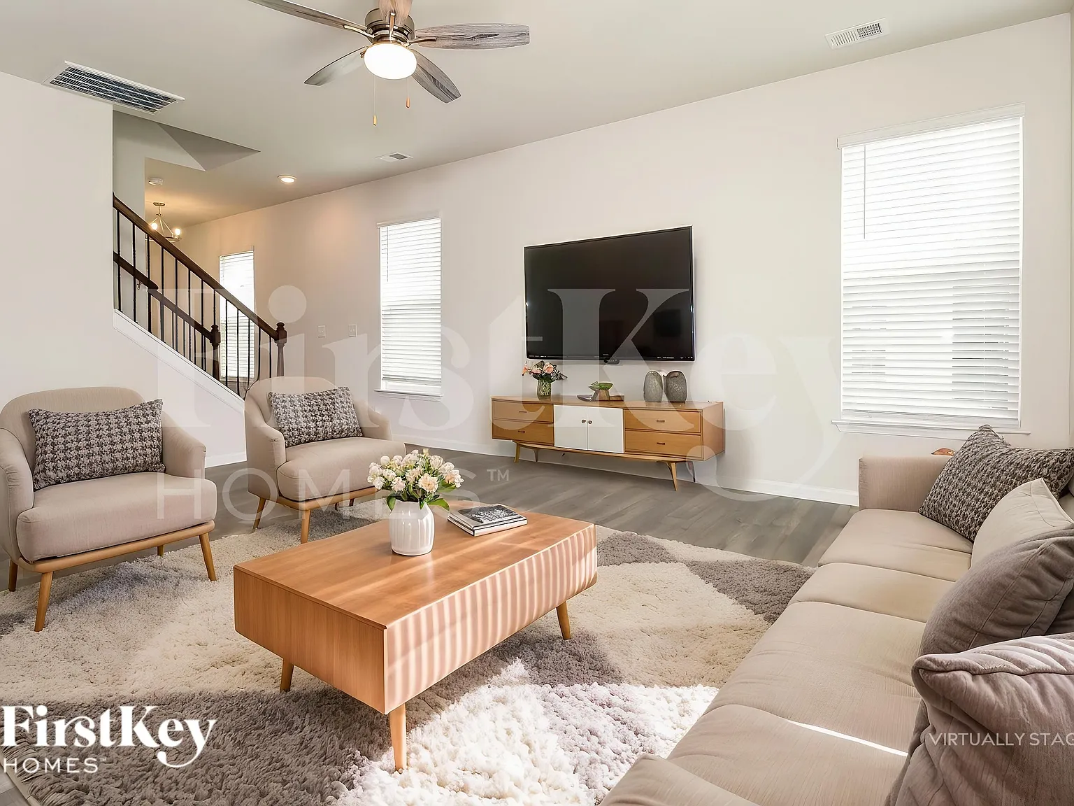 3 bed, 2.5 bath, 1854 sqft, $2,200 — Photo 3
