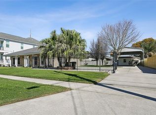 237 12th St, New Orleans, LA 70124