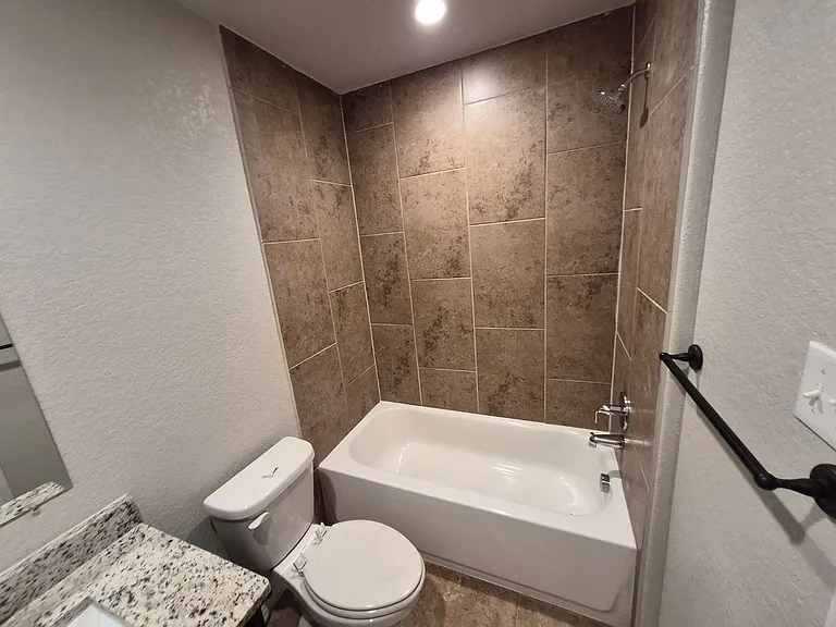6406 Luglio Ln #102 — Photo 25