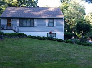206 S Mountain Rd, Wappingers Falls, NY 12590