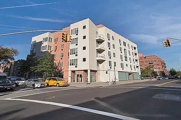 Sold by Ilite Realty Inc | media 2