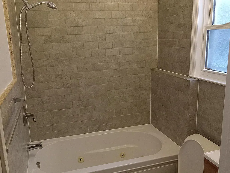34 Van Cortlandt Park Ave #2 — Photo 11