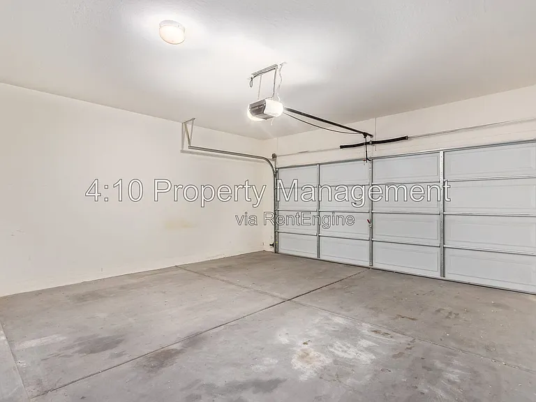 45305 W Balboa Dr — Photo 32