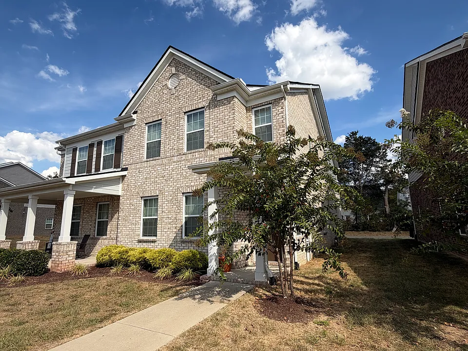 2249 Hospitality Ln
