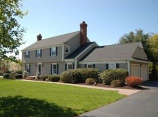 9 Elm St, Chester, NJ 07930