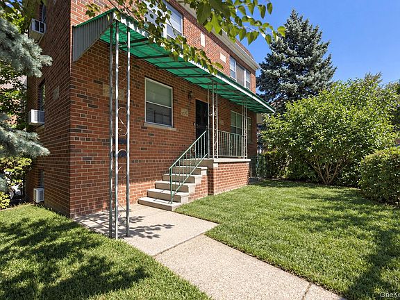 3rd image of 1526 Ericson Place